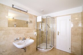 Windsor Spa Hotel