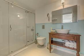 Erendira Hotel - Special Class