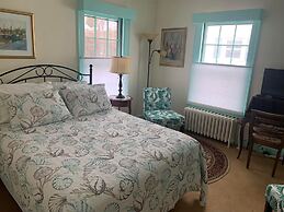 Harborview Inn
