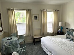 Harborview Inn