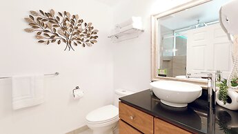 Gibsons Garden Hotel