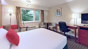 Gibsons Garden Hotel