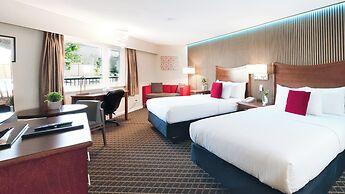Gibsons Garden Hotel
