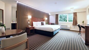 Gibsons Garden Hotel
