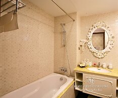 Hanoi Hotel Royal