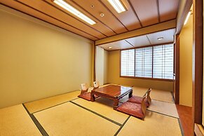 Sarusawaike Yoshidaya