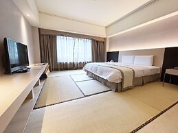 Hoya Hot Springs Resort & Spa