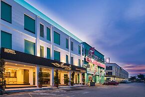 Riverfront Sentral Boutique Hotel