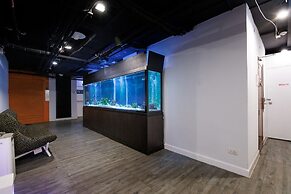 S Box Sukhumvit Hotel