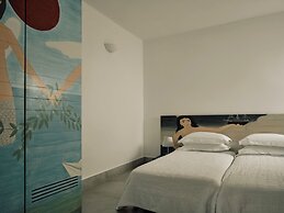 Acteon Hotel