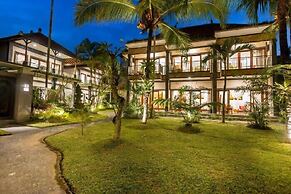 Outpost Ubud Nyuh Kuning Live
