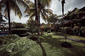 Outpost Ubud Nyuh Kuning Live