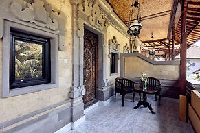Outpost Ubud Nyuh Kuning Live
