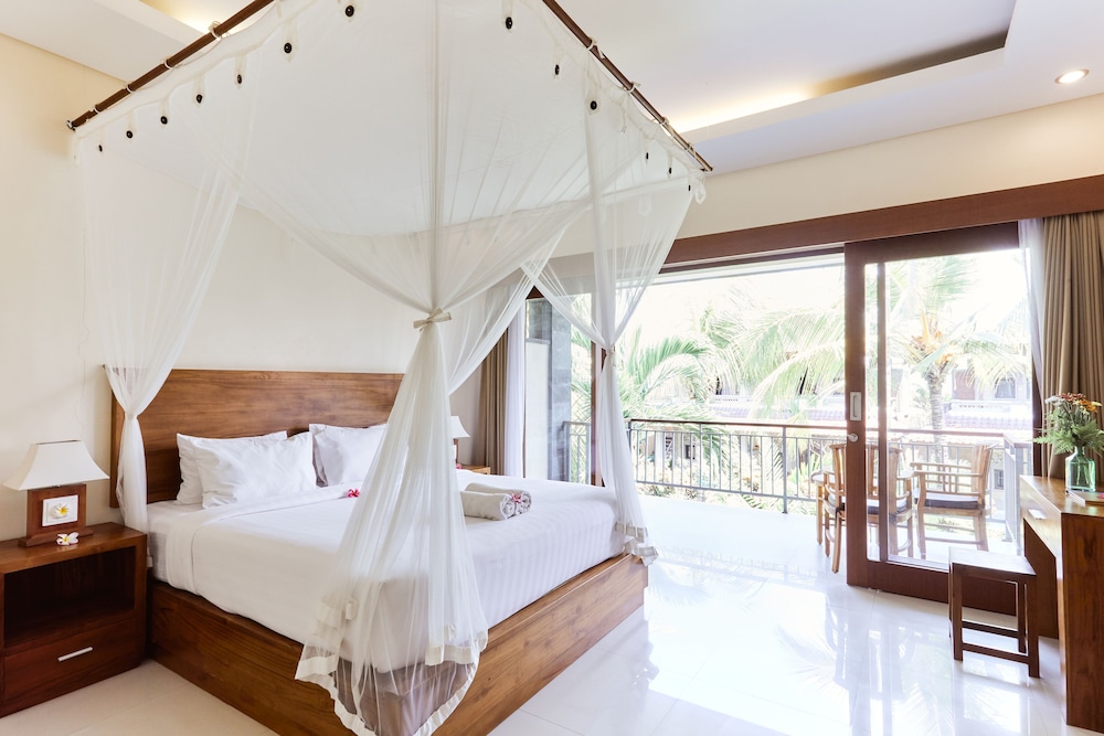 Outpost Ubud Nyuh Kuning Live
