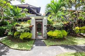 Outpost Ubud Nyuh Kuning Live