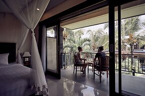 Outpost Ubud Nyuh Kuning Live