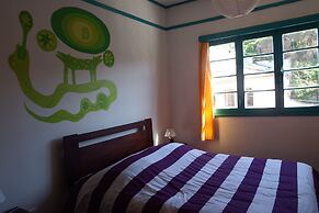Casa Violeta Limon