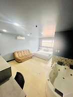 Hotel Lleras 10