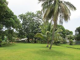 Paradise Inn