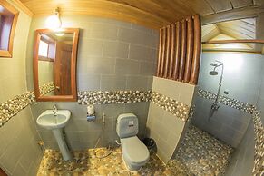 Natural Bungalows Restaurant and Bar