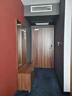 Terminal Hotel