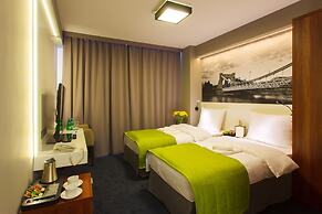 Terminal Hotel