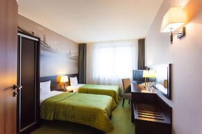 Terminal Hotel