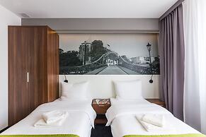 Terminal Hotel