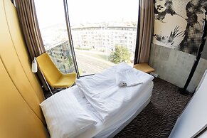 Sono Hotel