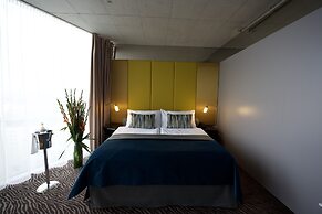 Sono Hotel