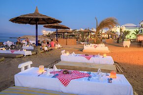 Coral Sun Beach