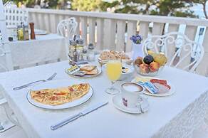 Hotel Bacchus