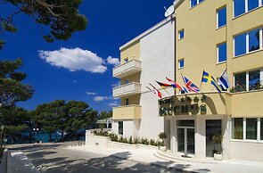Hotel Bacchus