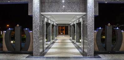 Grand Legacy Hotel