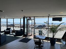 Hampton House Hotel