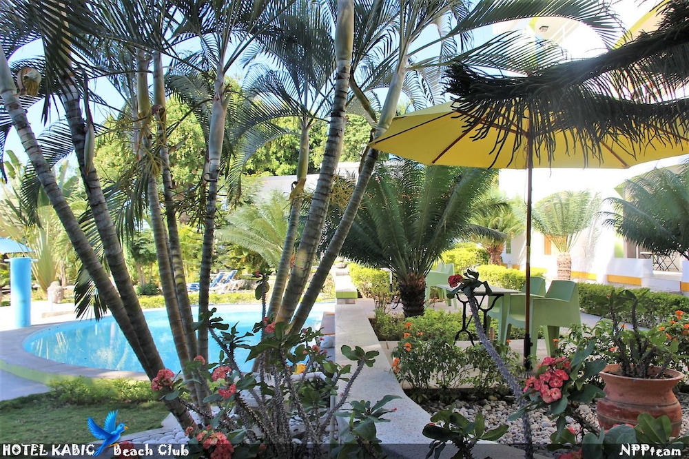 Hotel Kabic Beach Club