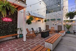 Dry Dock Inn