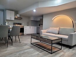 Boardwalk Homes - Executive Townhomes
