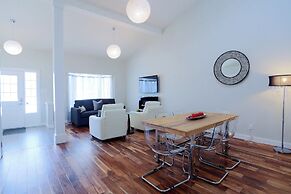 Boardwalk Homes - Vacation Homes & Executive Suites