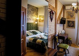 Aparthotel Vicini dawniej Aparthotel Oberża