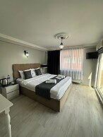 Hotel Rose Bouquets
