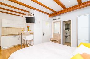 Apartments Raic