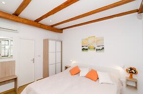 Apartments Raic