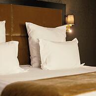 The One Alma Paris