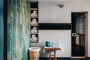 Experimental Chalet Verbier