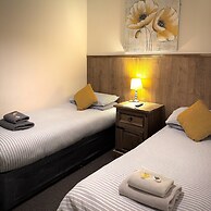 Riverside Hotel Bed and Breakfast