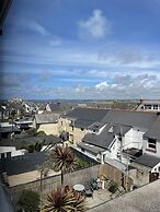 Breakers Guest House
