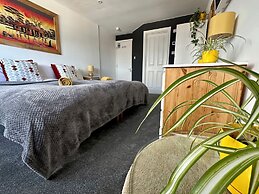 Breakers Guest House