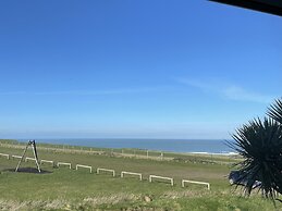 Breakers Guest House