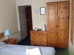 Carlton Lodge